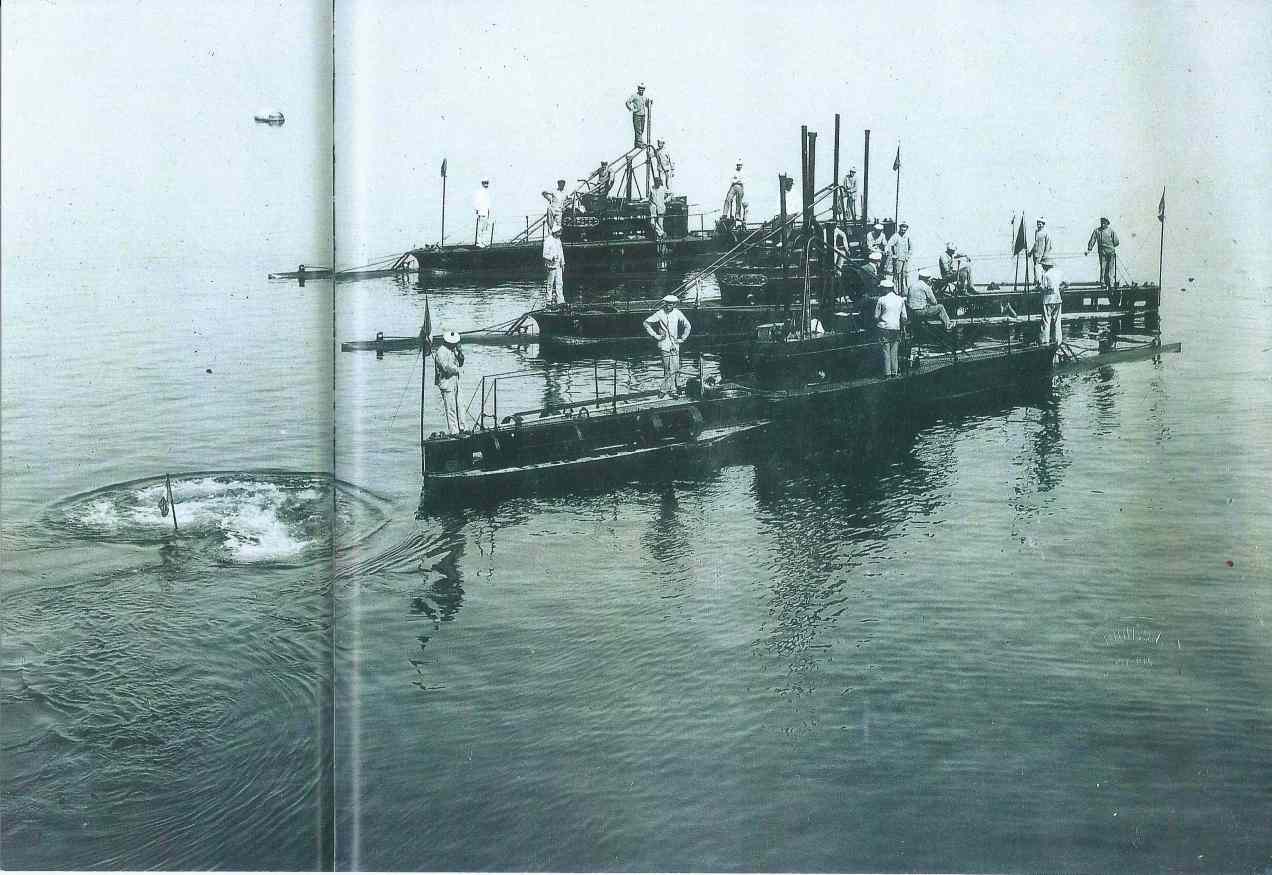 L_sous-marins estaque